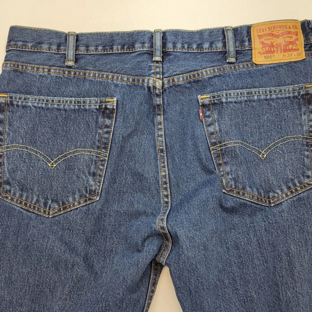 Levi's‎ 505 Jeans Mens 38x30 Blue Regular Straight Medium Wash Denim